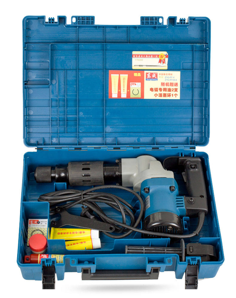 产品介绍overview 技术参数specifications 品牌 东成 类别 电镐 输入